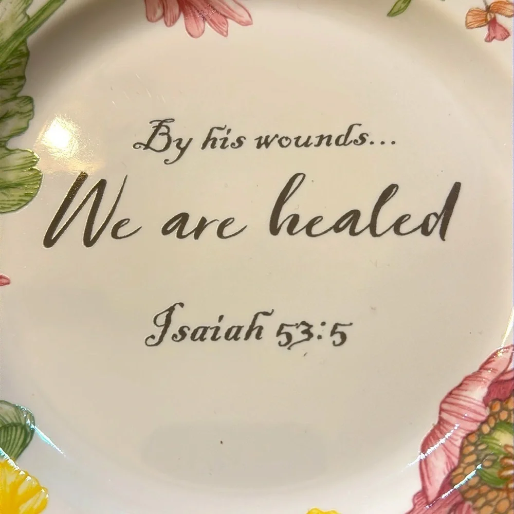 Coventry Floral Scripture Plate porcelain-‎ Pink, Yellow, Green